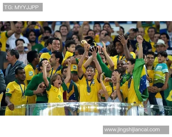 武汉足球队在联合会杯中的个人能力表现分析与点评