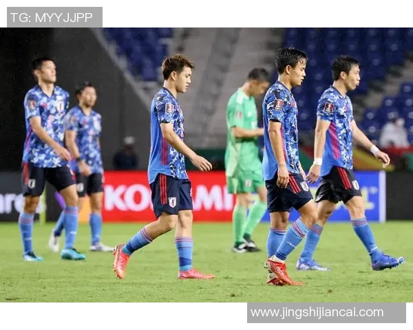 深圳足球队挑战赛点评：团队配合展现出色默契与战术执行力