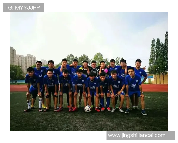 胶州足球明星阵容全解析及精彩照片分享